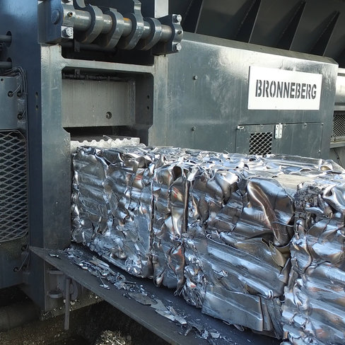 Bronneberg SP-350 Presses hydrauliques à paqueter triple compression